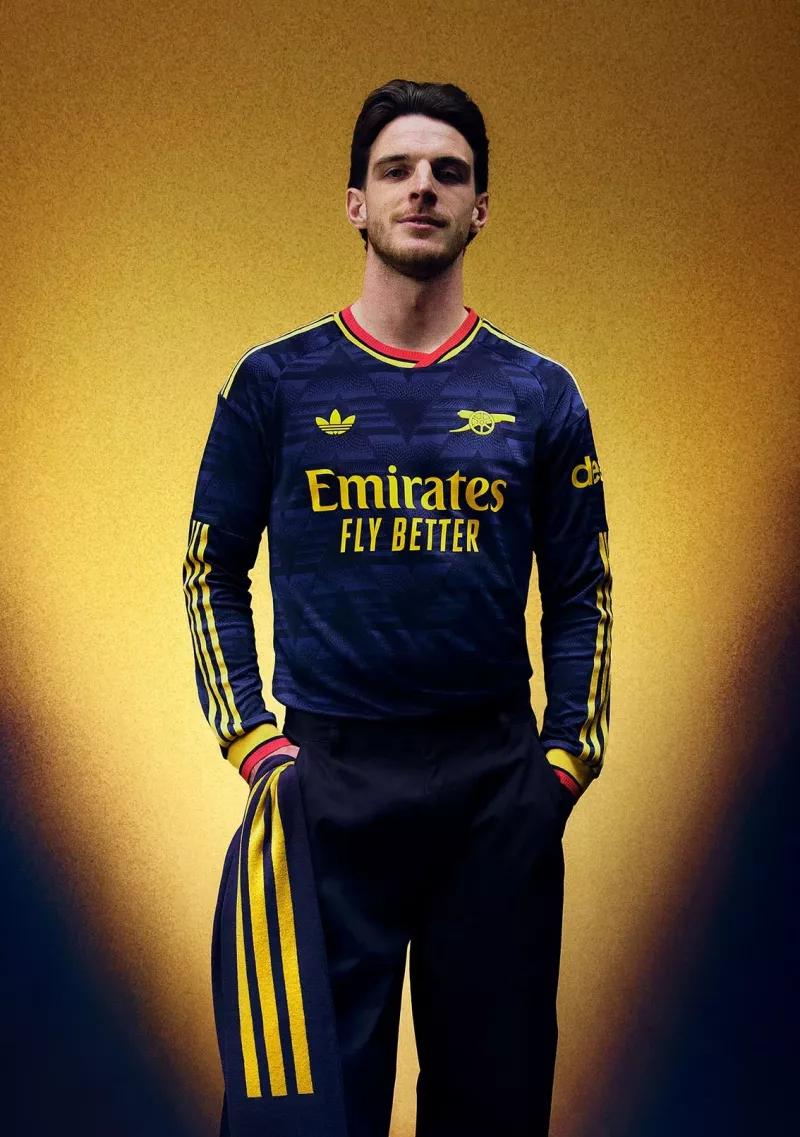 Arsenal dégaine un des maillots les plus frais de la saison