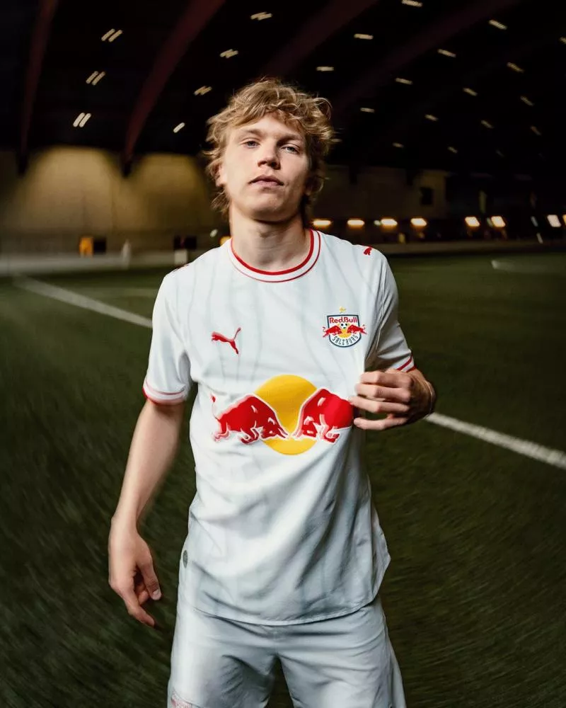 Maillots 2026-2027 : les sorties de la semaine (du 20 au 24 juillet)