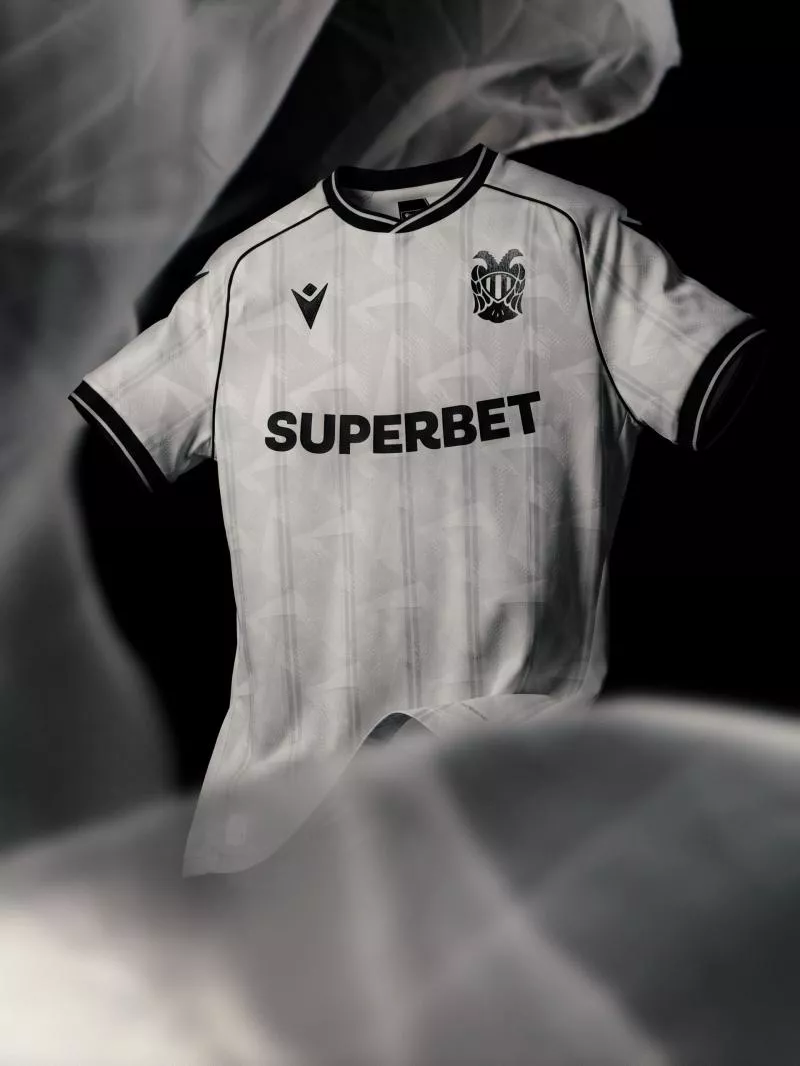 Maillots 2026-2027 : les sorties de la semaine (du 27 au 31 juillet)