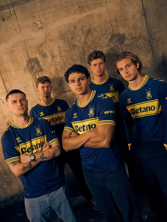 Maillots 2026-2027 : les sorties de la semaine (du 3 au 8 août)