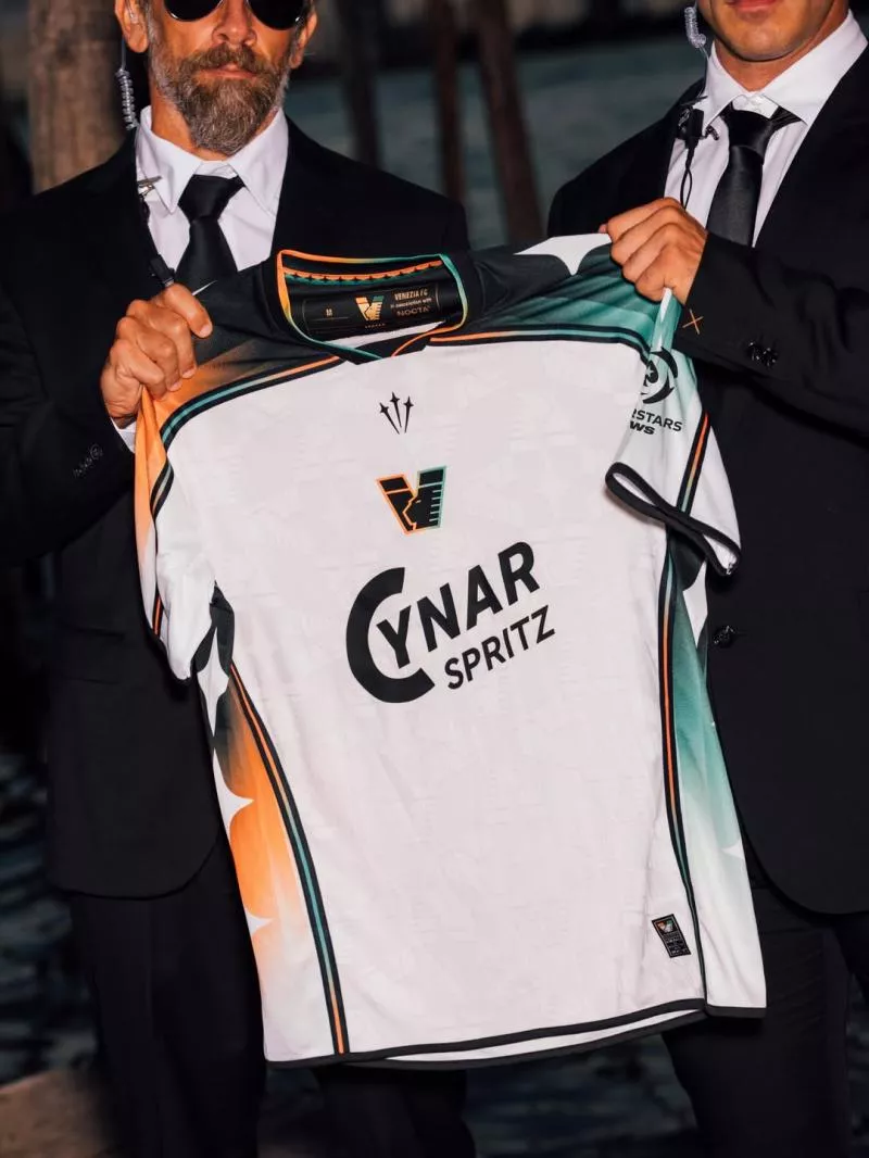 Maillots 2026-2027 : les sorties de la semaine (du 10 au 14 août)