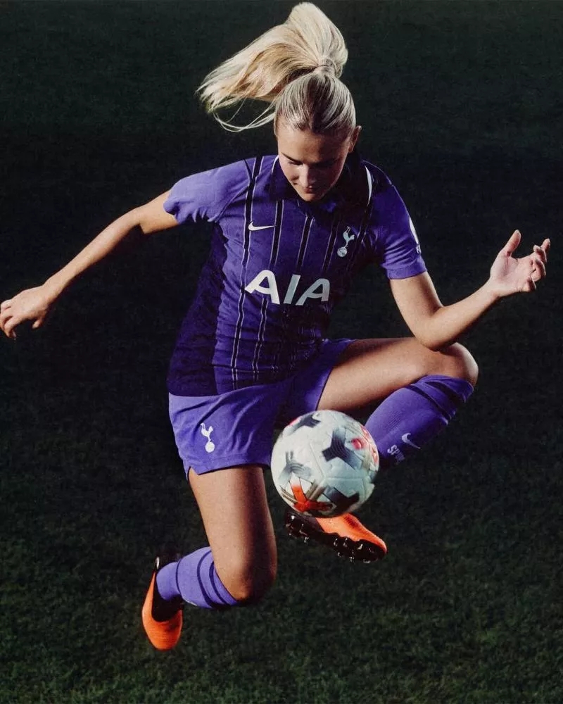 Maillots 2026-2027 : les sorties de la semaine (du 10 au 14 août)