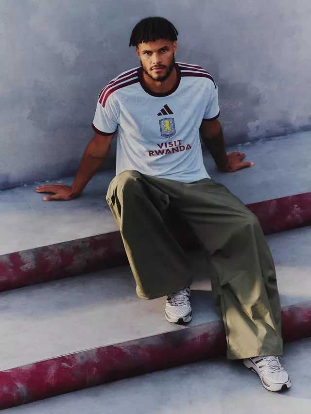 Maillots 2026-2027 : les sorties de la semaine (du 3 au 8 août)