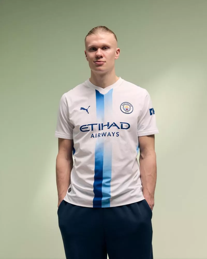 Maillots 2026-2027 : les sorties de la semaine (du 24 au 28 août)