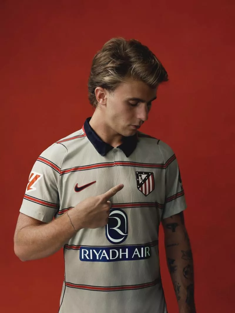 L'Atlético de Madrid sort un joli maillot third d'inspiration rétro