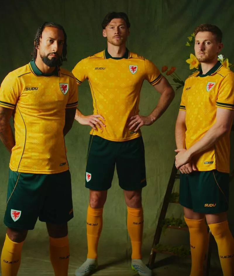 Maillots 2026-2027 : les sorties de la semaine (du 24 au 28 août)