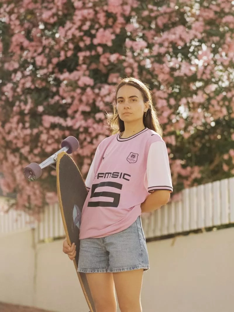 Le Stade Rennais dévoile un maillot third dans une couleur inhabituelle