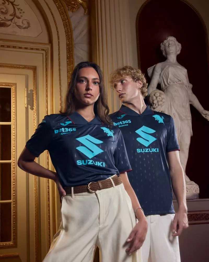 Maillots 2026-2027 : les sorties de la semaine (du 3 au 8 août)