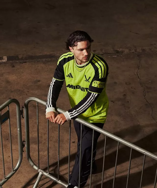 Maillots 2026-2027 : les sorties de la semaine (du 3 au 8 août)