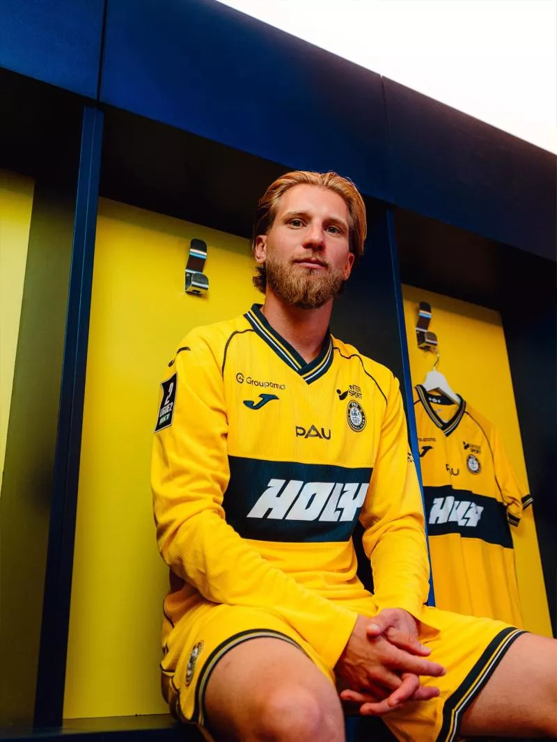 Top 10 : les plus beaux maillots de Ligue 2 de 2026-2027