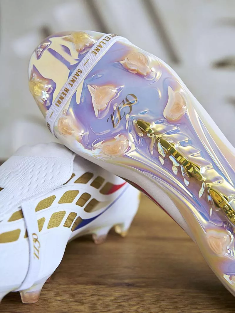 Zidane et adidas fêtent les 30 ans de leur partenariat avec une Predator collector