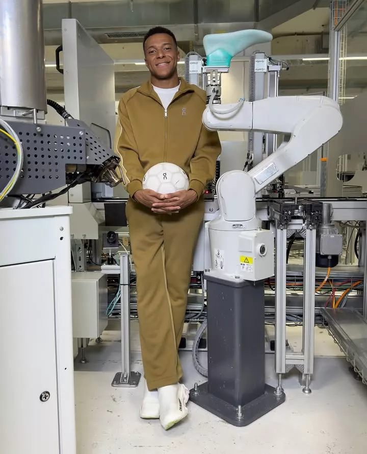 Cinq choses à savoir sur On, le nouvel équipementier de Kylian Mbappé