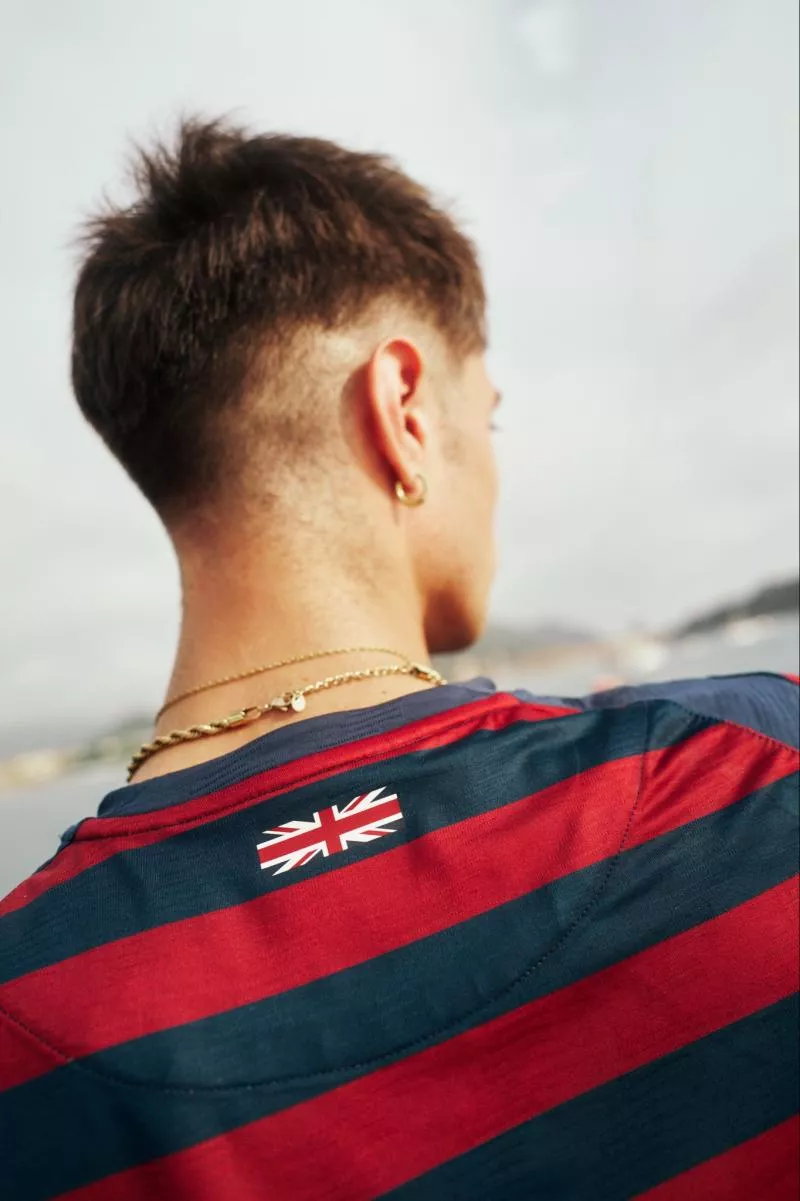 Le nouveau maillot third du Genoa est une pépite