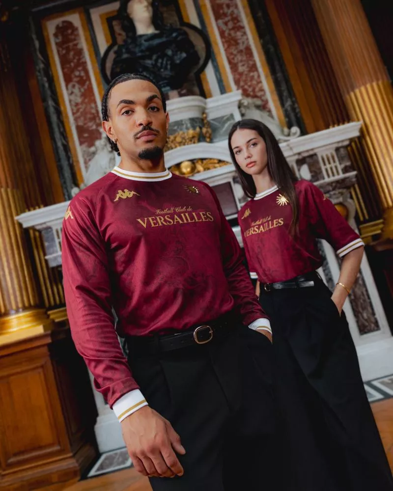 Le FC Versailles dévoile ses nouveaux maillots pour 2026-2027