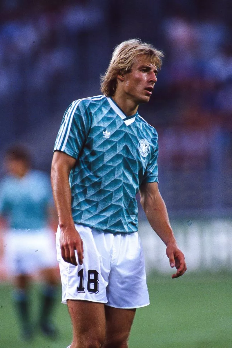 L'Allemagne va jouer avec son maillot de 1990 face aux Pays-Bas