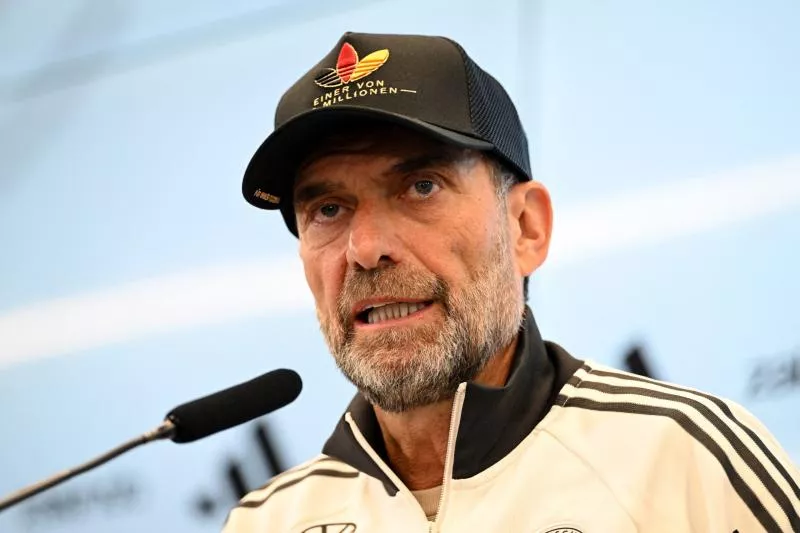 La casquette de Jürgen Klopp avec l'Allemagne sera bientôt disponible à la vente