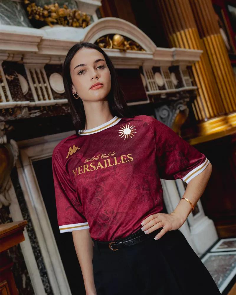 Le FC Versailles dévoile ses nouveaux maillots pour 2026-2027