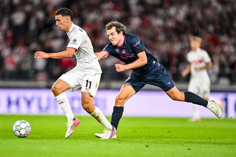 09 September 2026, Baden-Württemberg, Stuttgart: Soccer, Men: Champions League, VfB Stuttgart vs. Viking Stavanger, Group Stage, Matchday 1, MHPArena. Bilal El Khannouss (left, VfB Stuttgart) in action against Joe Bell (Viking Stavanger). Photo: Harry Langer/dpa - Photo by Icon Sport