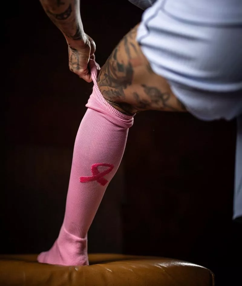 Pourquoi l'Uruguay va jouer en chaussettes roses face à l'Inde ?