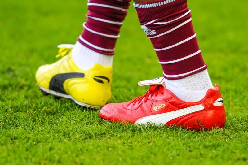 Puma King : l&rsquo;histoire complète de ces crampons mythiques