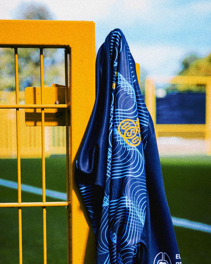 L'Union Saint-Gilloise sort un maillot qui sauve des vies