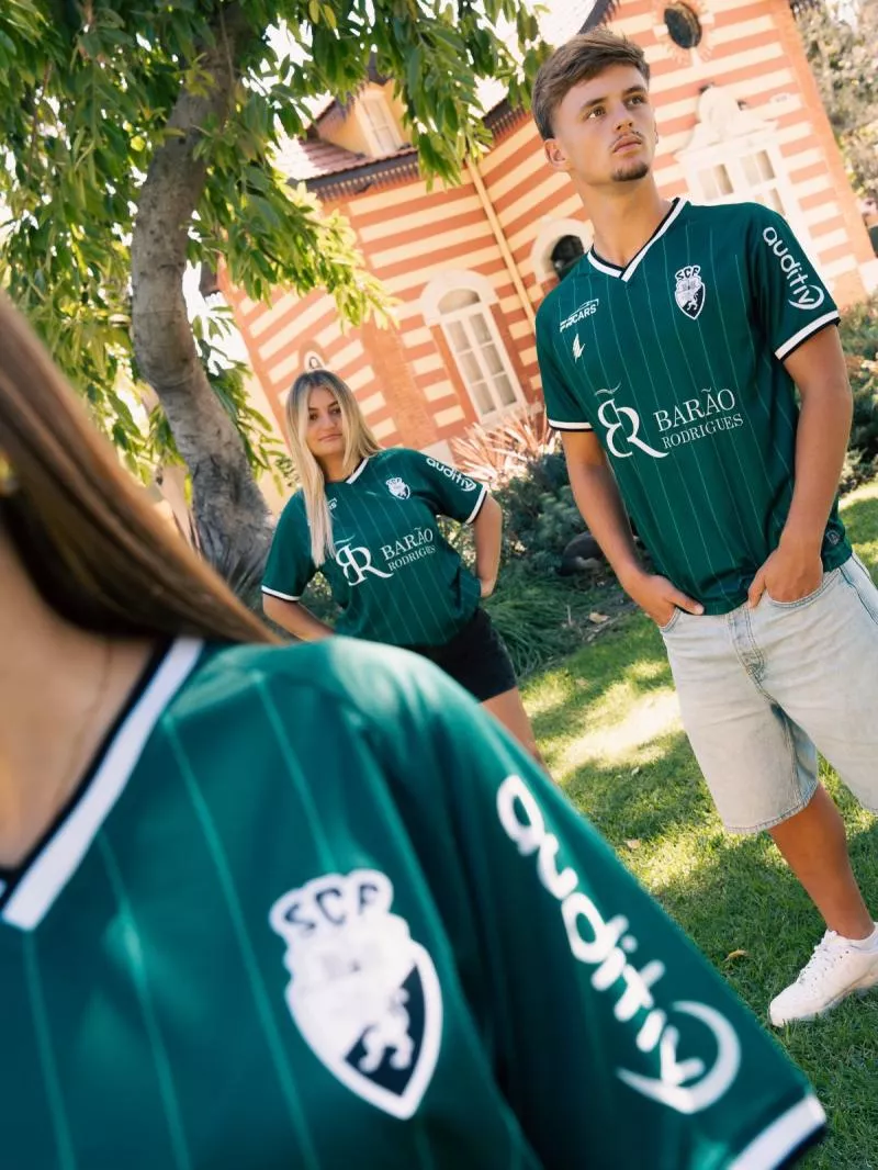 Top 10 : les plus beaux maillots des deuxièmes divisions en 2026-2027